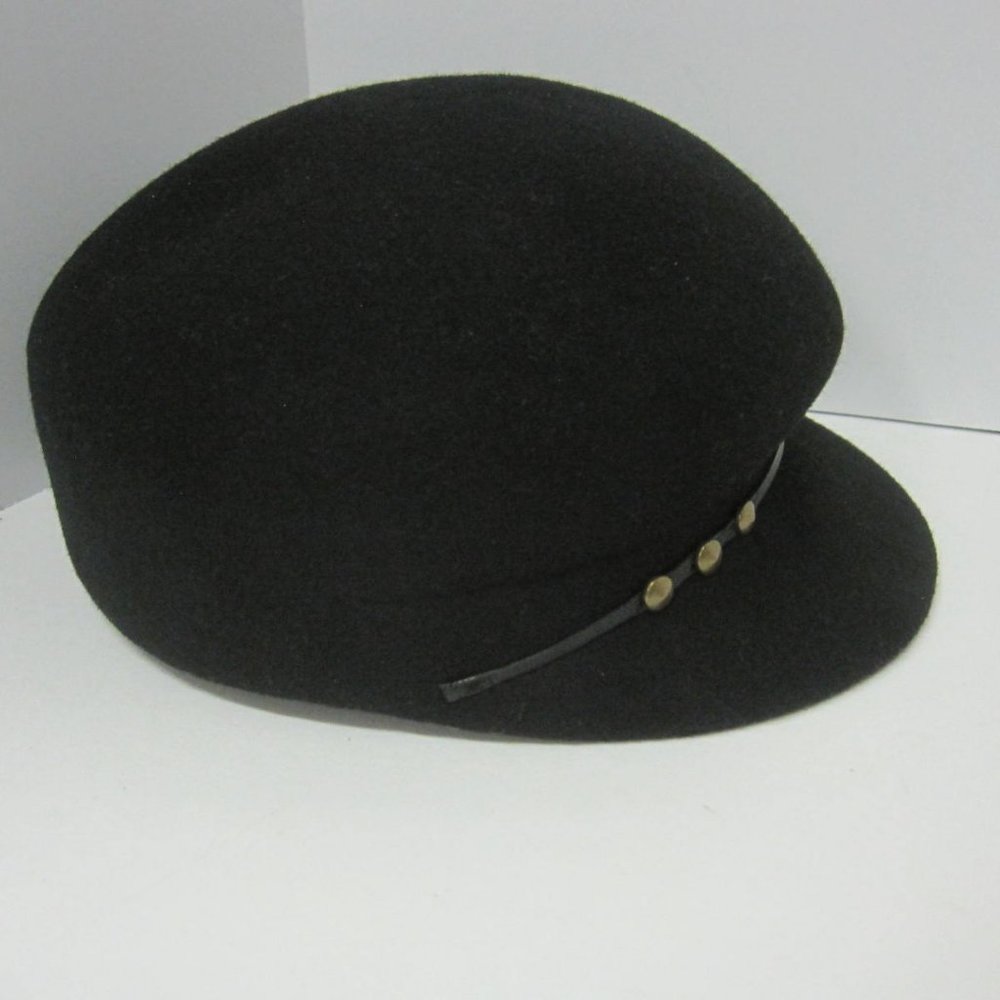 Sonoma 100% Wool Newsboy Cap Black w Studs